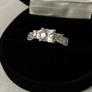 Beautiful CZ Square .925 sterling silver ring new
